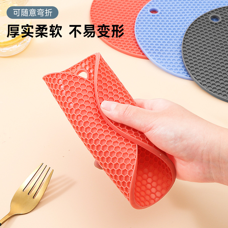 Fabricante de posavasos spot estilo nórdico cocina para el hogar silicona almohadilla de aislamiento térmico redondo al por mayor taza de té gruesa almohadilla de mesa