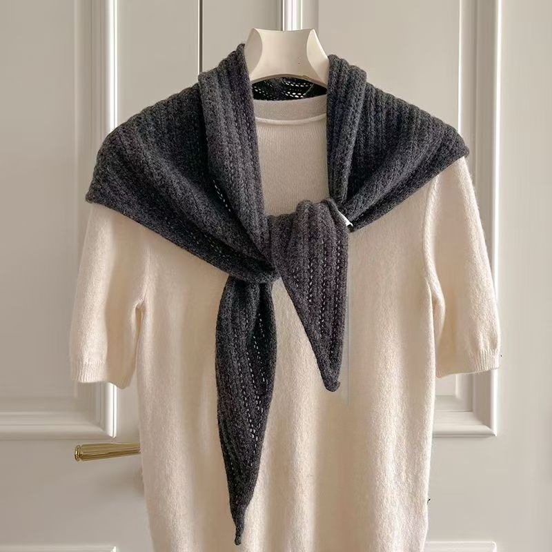 Women's Shawl for Autumn and Winter, Triangular Scarf for Warmth, Korean Style Neck Protection, Versatile Decorative Knitted Scarf