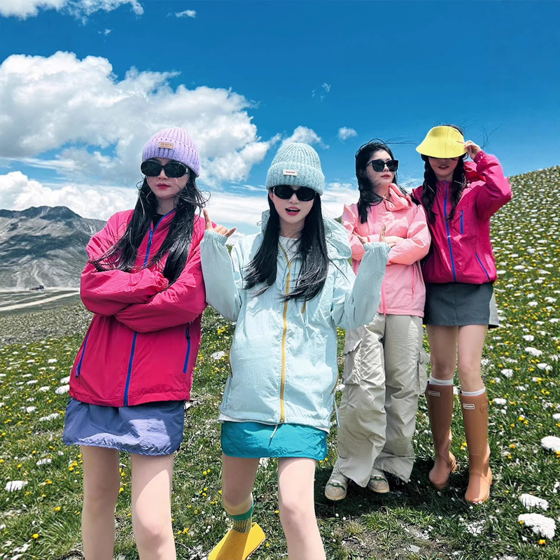 Sakura Pink Dopamine Sun Protection Clothing for Women and Men, Summer Ice Silk Sports Couple Jackets, Hiking Outdoor Mountaineering Clothing