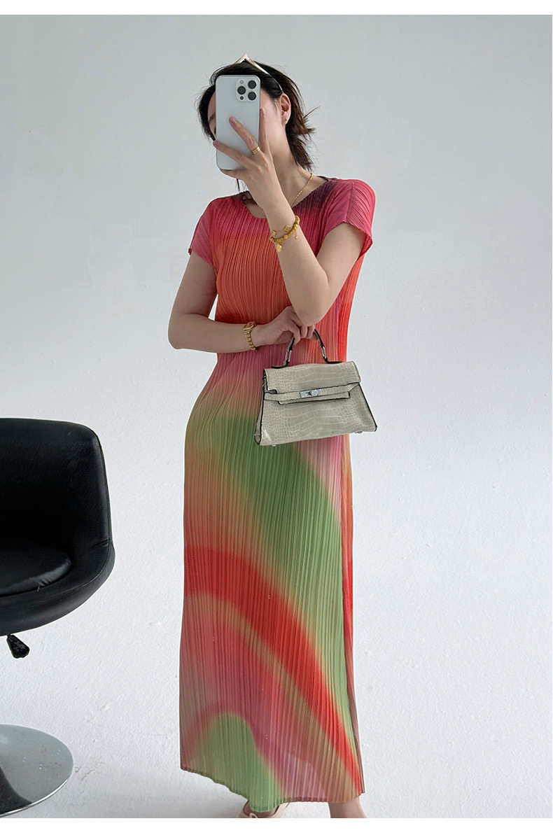 Đầm maxi nữ thắt eo in họa tiết hoa chuyển màu tay ngắn — Màu ảnh chi tiết 9