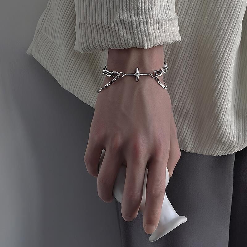 Fashion personality cross star titanium steel bracelet trend retro niche design men's cold style couple accessories Fashion personality cross star titanium steel bracelet trend retro niche design men's cold style couple accessories