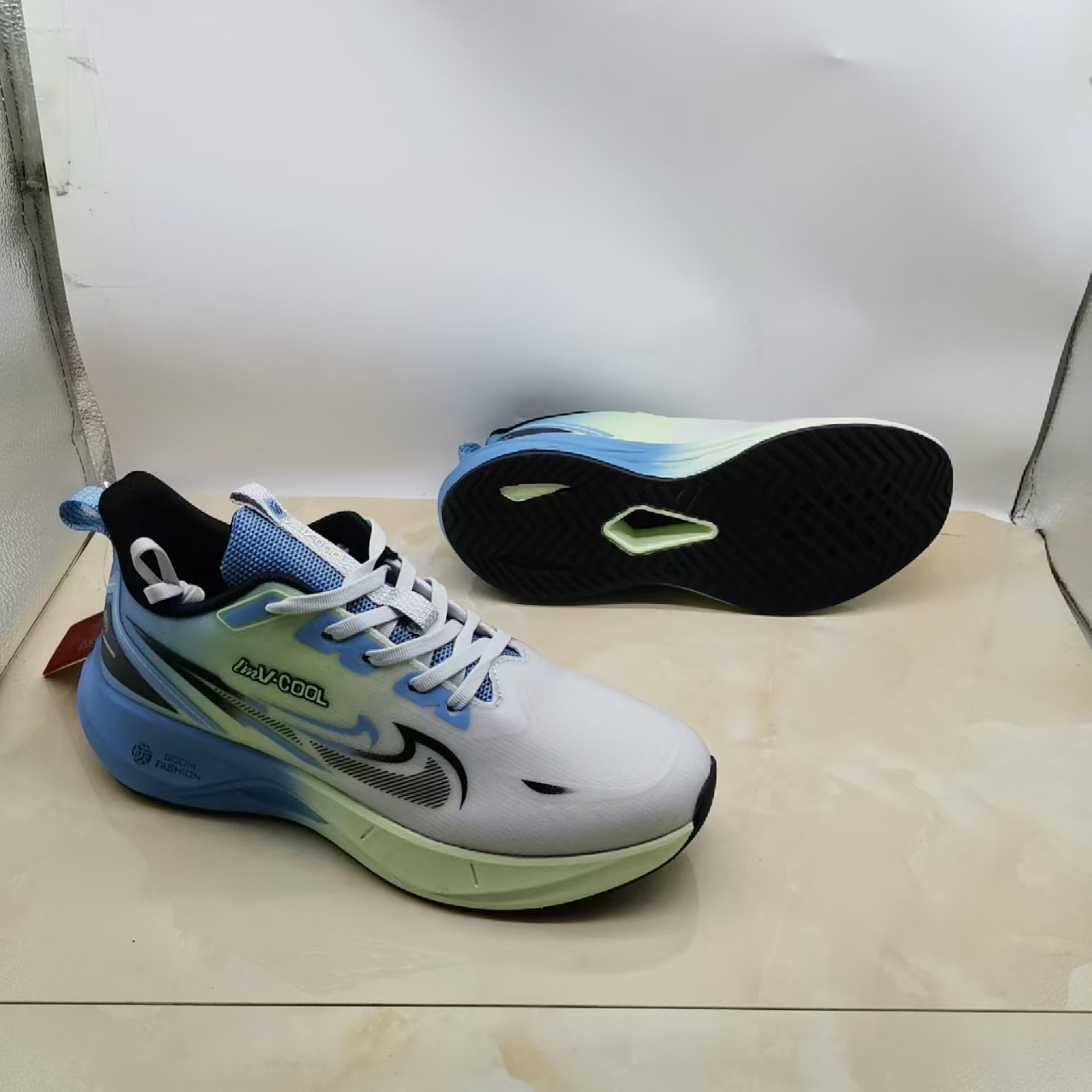 Fujian zapatos de otoño de 2025, nuevos zapatos escolares de tamaño grande, zapatos de carrera clásicos, zapatos de baloncesto deportivos de estudiantes