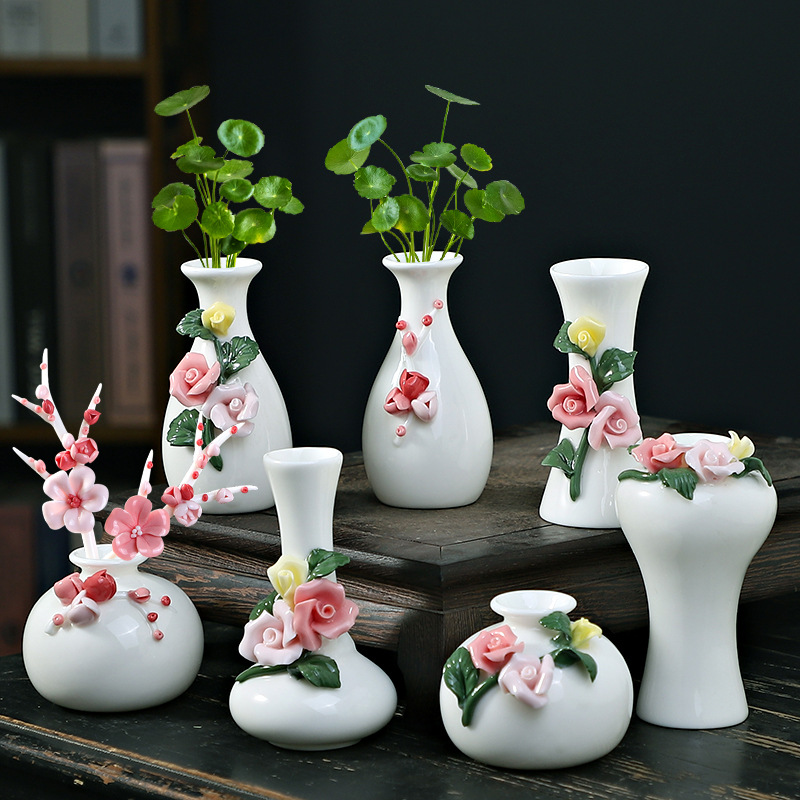 Hand-kneaded flower vase, ceramic wholesale, hydroponic mini flower holder, dried flowers, aromatherapy bottle, ornaments, drop shipping