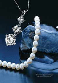 珠宝广告效果图