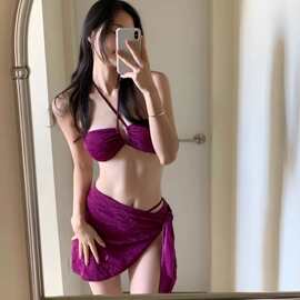 新款BIKINI辣妹紫显白遮肉比基尼三件套度假泡温泉海边泳衣女