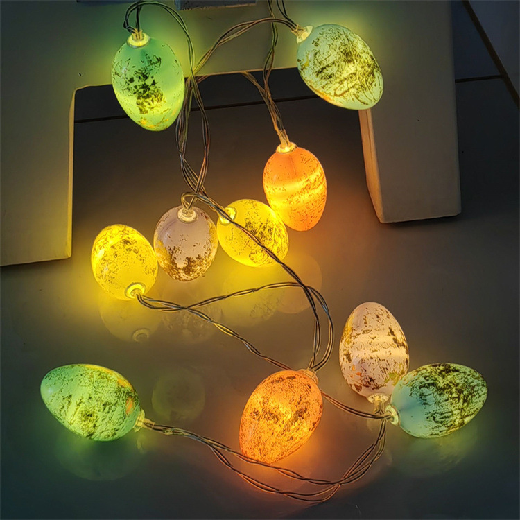 Nueva Pascua luz decorativa LED Huevo de Oro Cadena de luz pequeño huevo colorido estilo creativo platino huevo de Pascua descuento