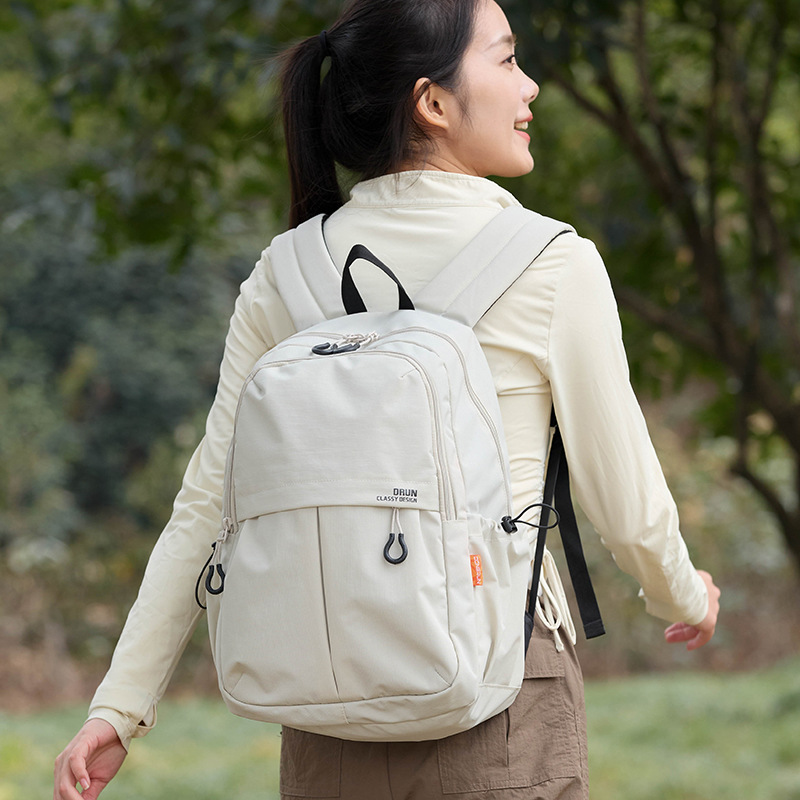 New Large-Capacity Fashionable and Simple Backpack, Water-Repellent and Trendy, Student Travel Backpack, Essential Mountaineering Bag for Spring Outings