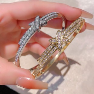 �~΢�18K�𽻲����CŮ 僰׽�K�� X�荕r�������p��insС���֭h