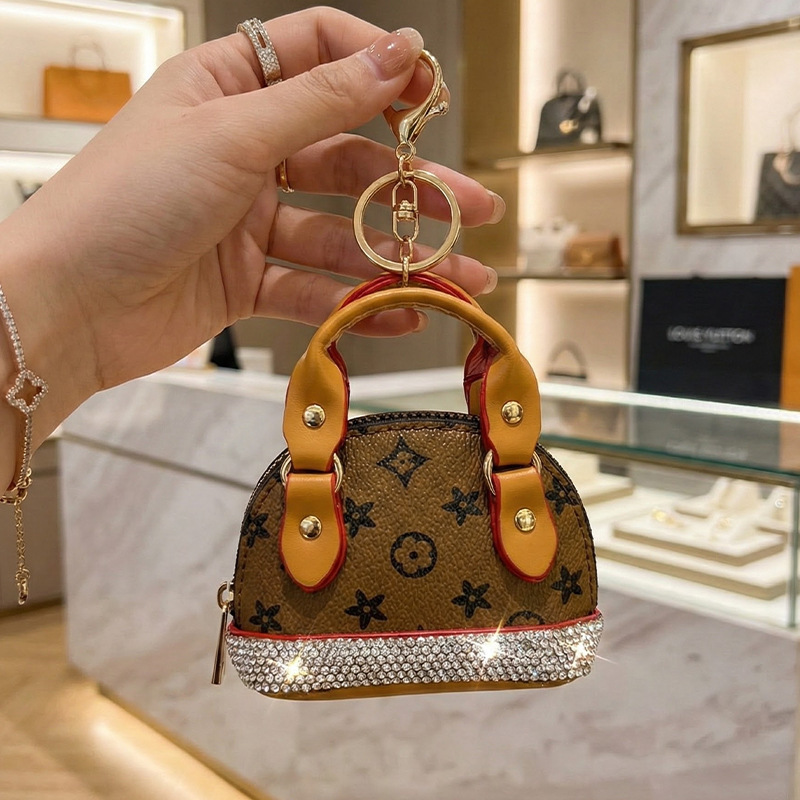 New Retro Printed Luxury Handbag, High-End Shell Bag, Earphone Case, Car Key Holder, Car Hanging Ornament New Retro Printed Luxury Handbag, High-End Shell Bag, Earphone Case, Car Key Holder, Car Hanging Ornament