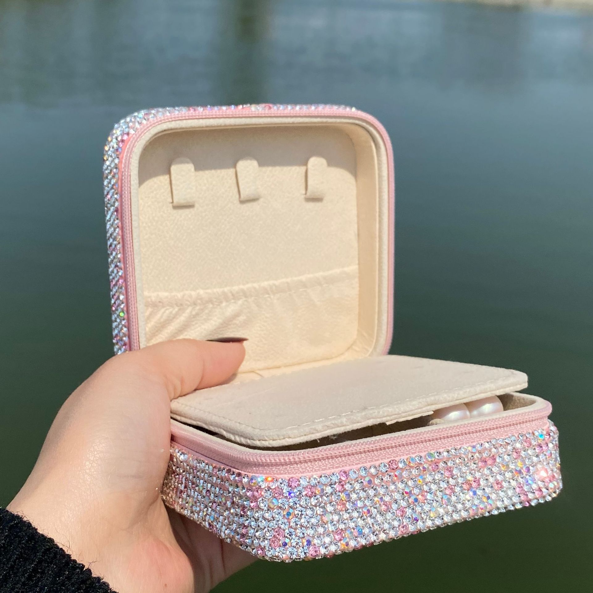 253g Weight Jewelry Boxes Classification Leather Material Glittery, Solid Color Pattern Leather Glittery Solid Color Jewelry Boxes 2