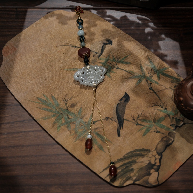 New Chinese-Style Natural Jade Dragon-Pattern Accessory, Red Agate Handmade Qipao Brooch, Bag Charm, Holiday Gift