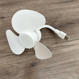 Source factory USB mini small fan universal fan silent fan hose bendable USB fan