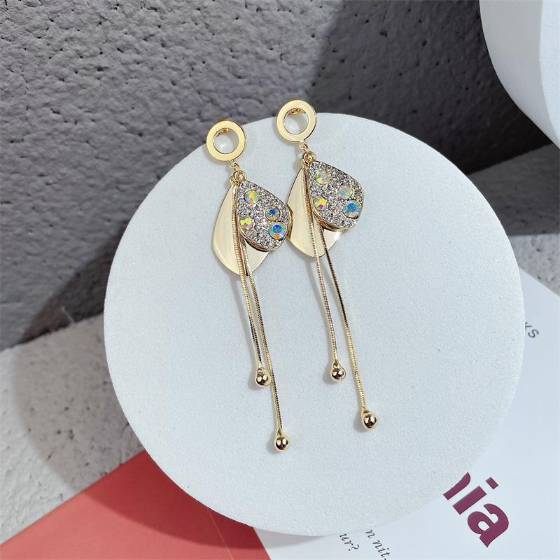 Fashion New Water Drop Zircon Color Metal Tassel Earrings display picture 2