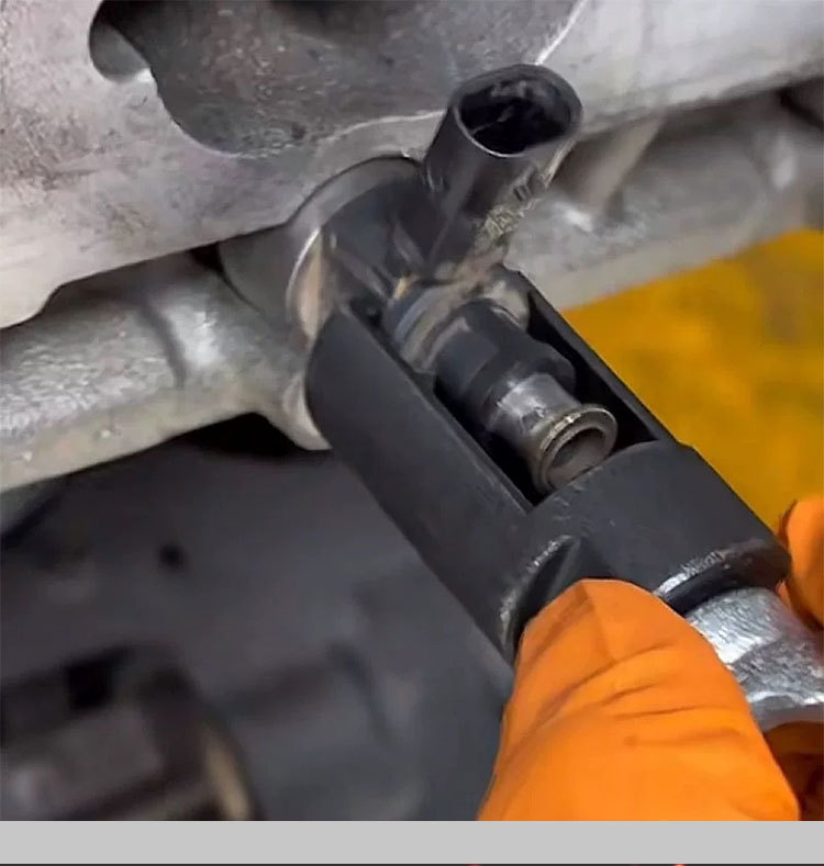New Ea837/Ea888 In-Cylinder Direct Injection Fuel Injector Removal Fuel Injector Puller