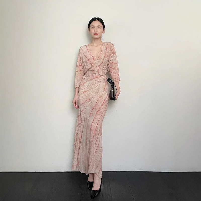 Shenzhen Nanyou Women's Spring and Summer European and American Loose Slimming Look Elegant Silk Printed Strappy Dress Dress