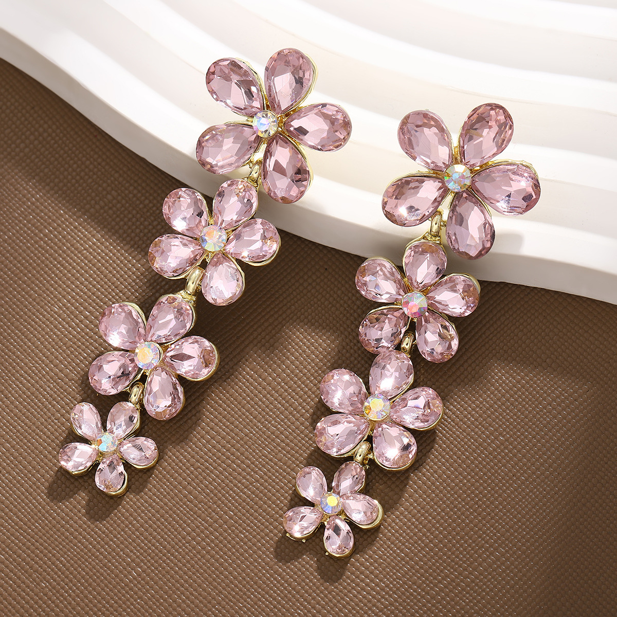 Casual Occasion 1 Pair Simple Style Flower Flowers Alloy Drop Earrings