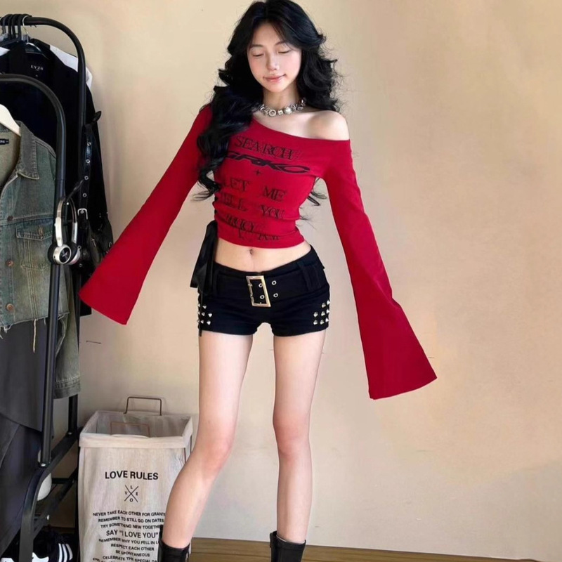 Hot Girl Red Slant Collar Long-Sleeved T-Shirt for Women Spring & Fall Thin Niche Design Slim Slim Off-Shoulder Short Top
