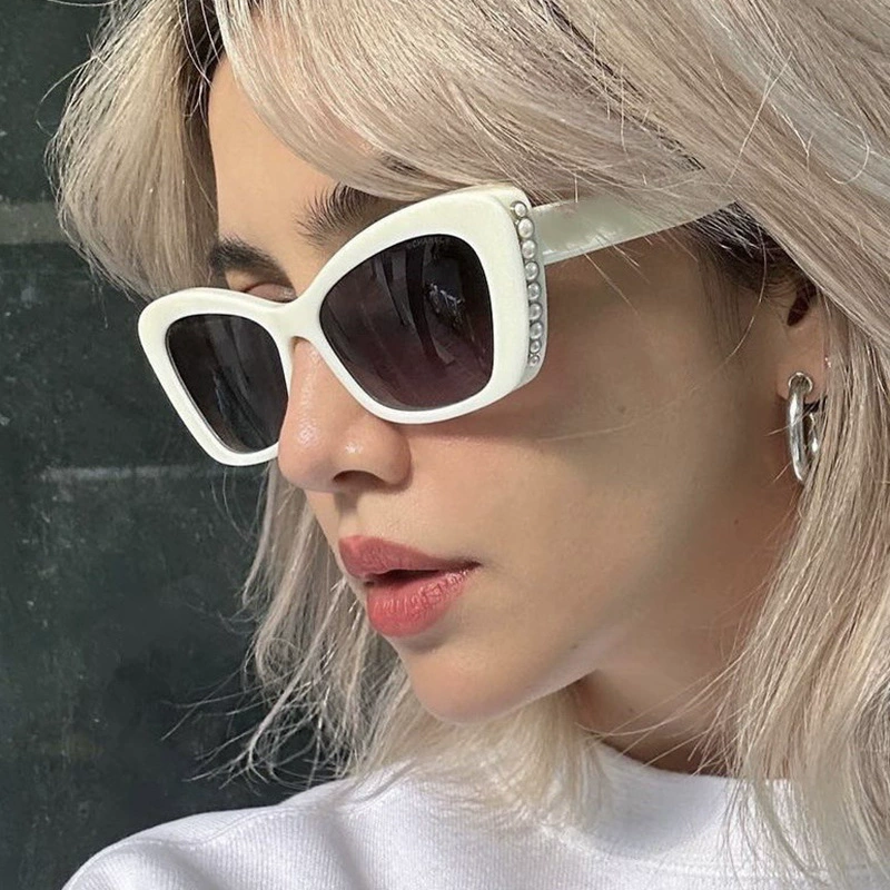 Очки sunglasses жемчужные тренд, брендовые солнечные очки, кошачий глаз, простой и элегантный дизайн, стиль европейский, защита UV, стиль высокого качества