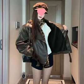 时尚加绒加厚皮衣外套女秋冬新款韩版宽松机车服皮夹克洋气