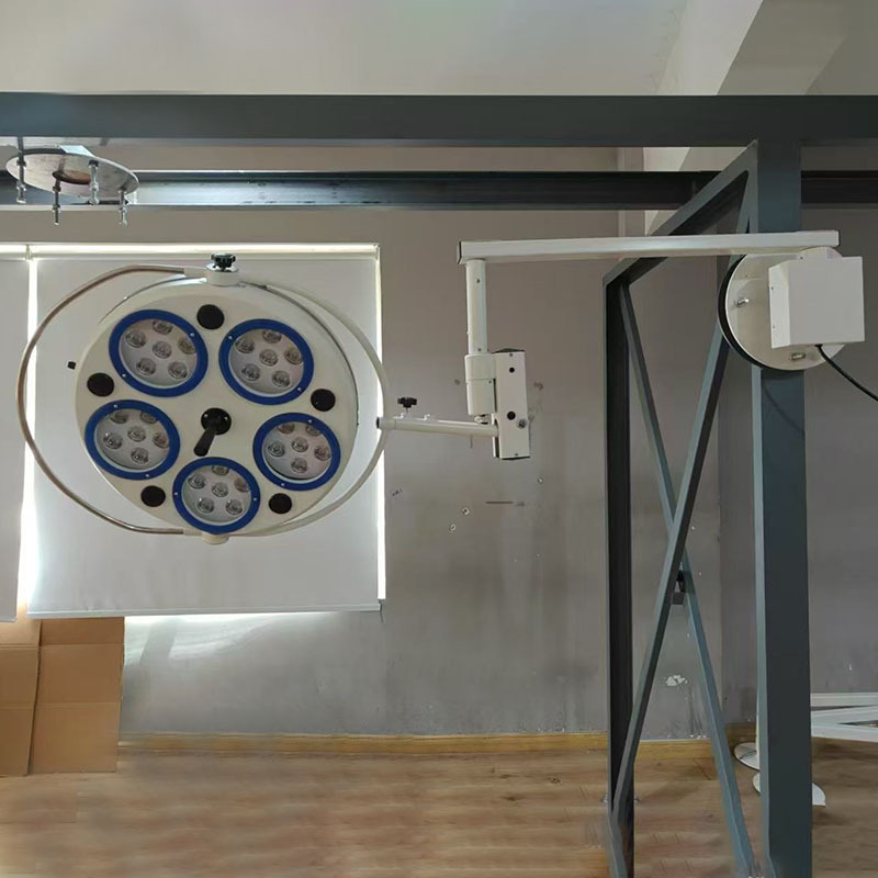 lámpara LED móvil de cinco agujeros quirúrgica vertical médica sin sombra lámpara de iluminación de exportación de comercio exterior lámpara quirúrgica de luz fría