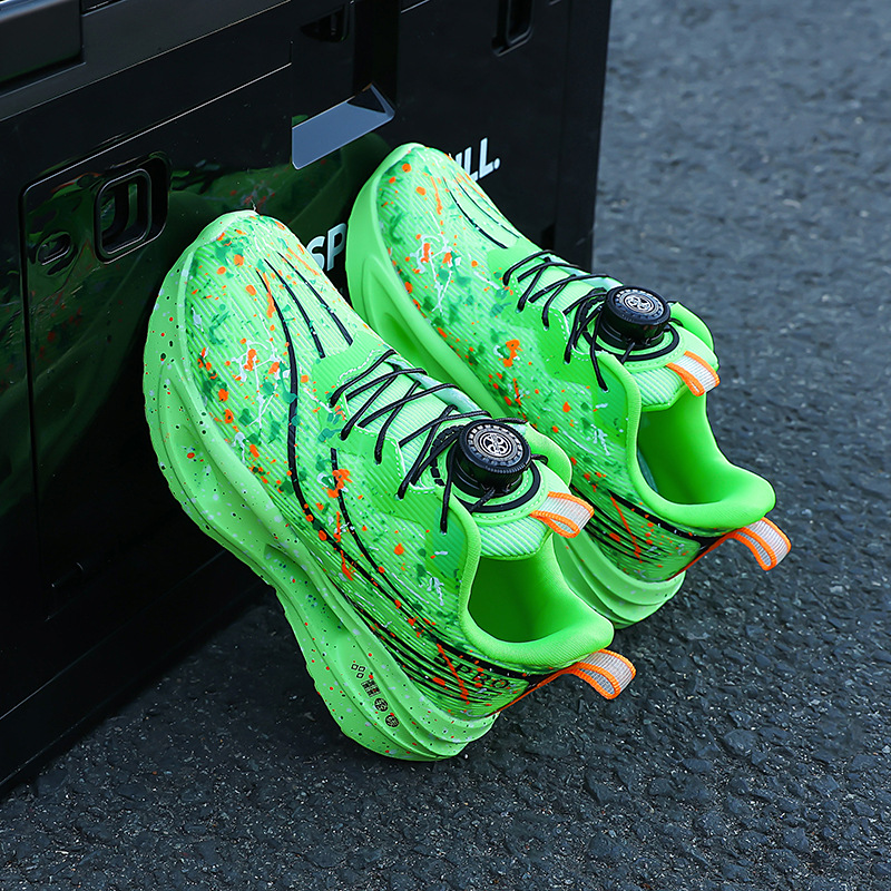 Niños 2025 nuevas zapatillas de deporte coloridas transpirables al aire libre zapatillas de deporte de hebilla giratoria zapatillas de carreras de luz nocturna juvenil