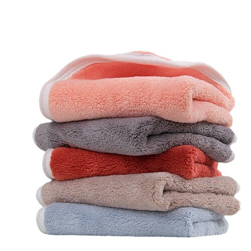 In-stock coral fleece Japanese-style square towels—infant and baby saliva towels, small face-washing towels, absorbent hand towels, bath towels.