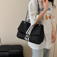大容量休闲尼龙布防泼水单肩包时尚感韩系包包女2026通勤托特包
