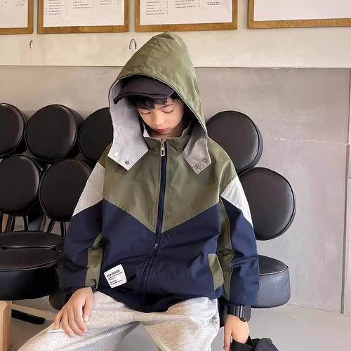 Boys Haimajia outdoor work clothes hooded three-proof jacket jacket 2024 spring and autumn new children's Korean style children's clothing