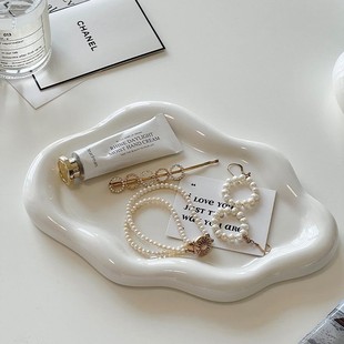ins�W�t�������愓������ռ{�մɱP���ֵ��Ҏ�t�մ�녶��бP