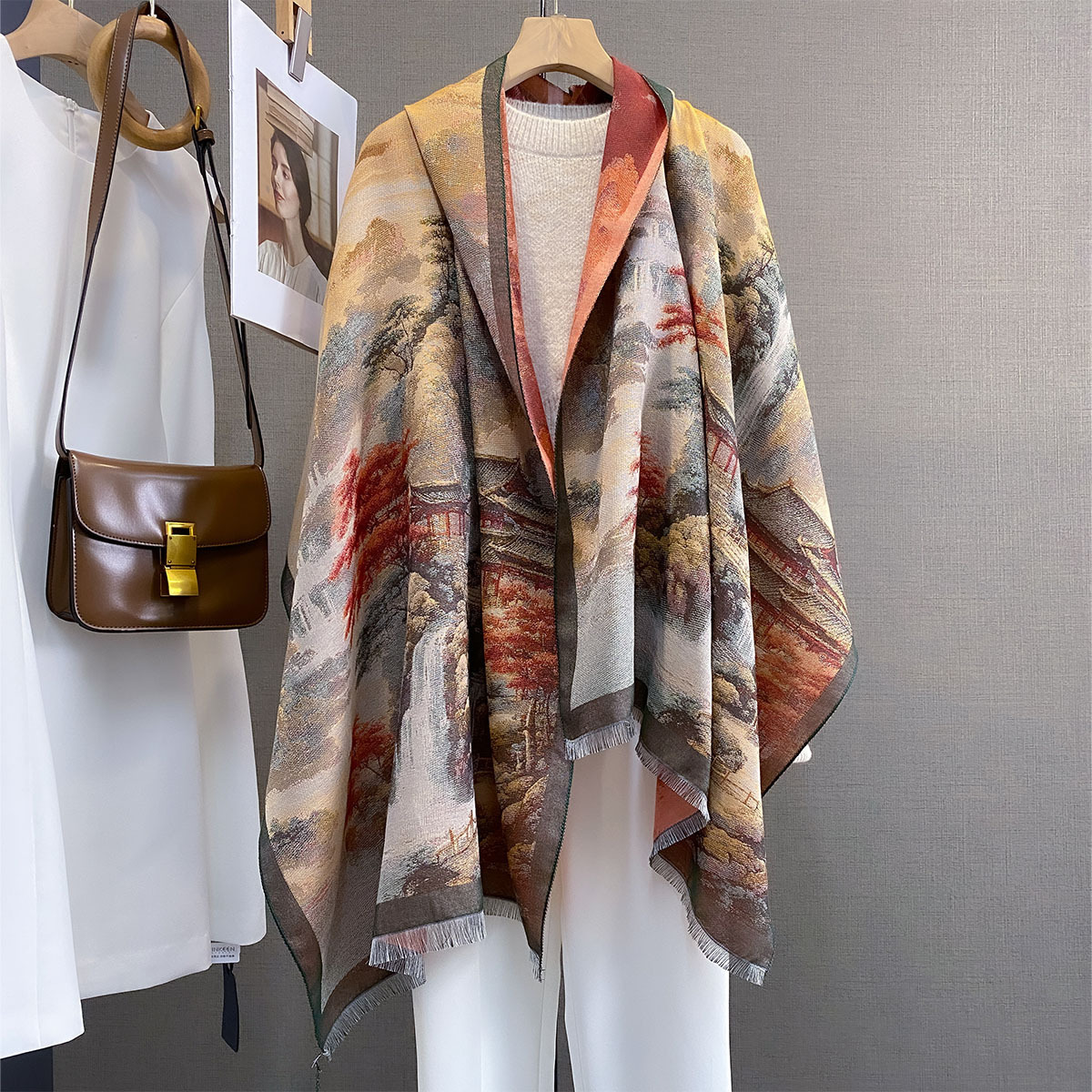 Nuova collezione autunno/inverno 2026: sciarpa in cashmere da donna, sensazione di alta qualità, mantello leggero di lusso con lettera H invernale, scaldacollo spesso e caldo_voghion.com