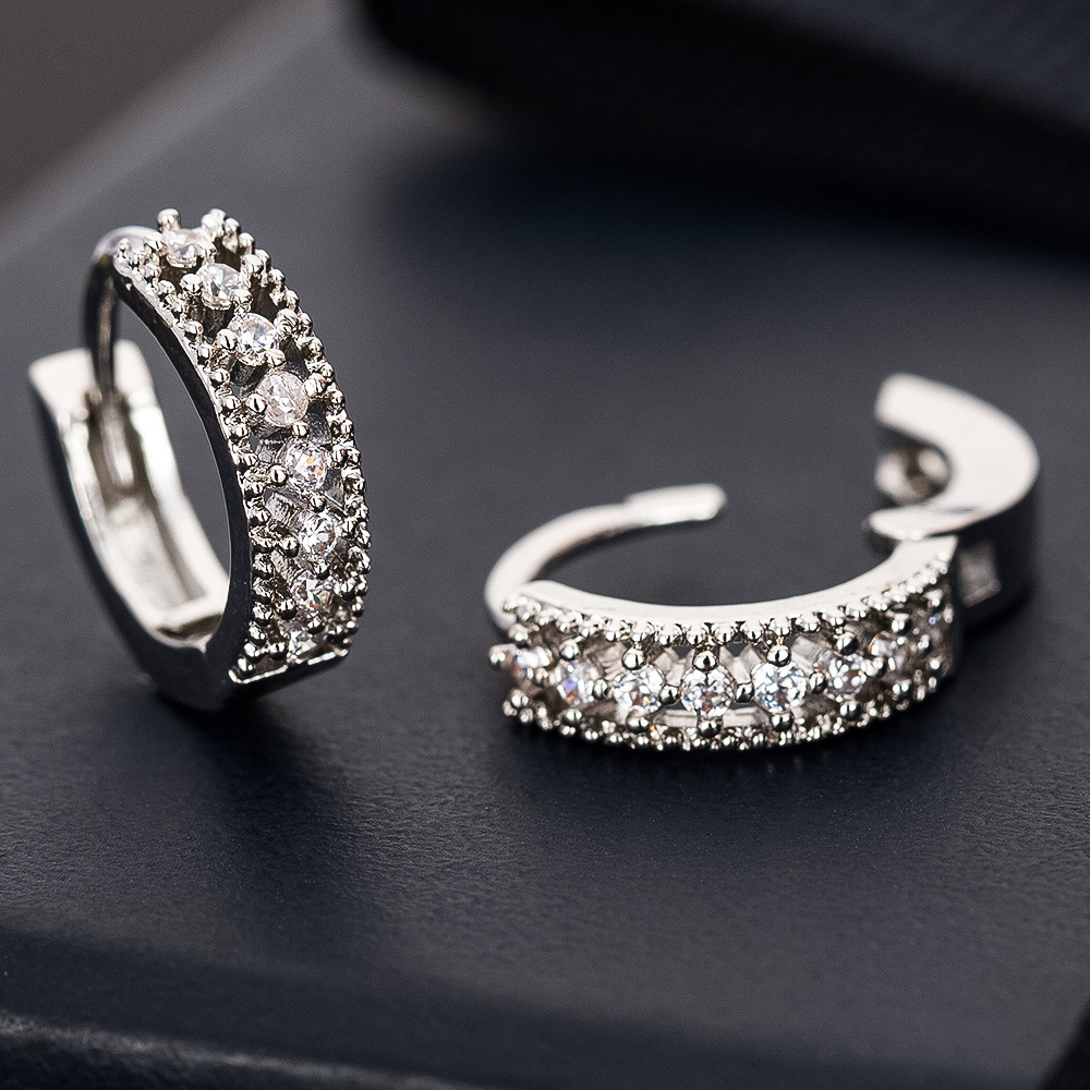 Cross-Border accesorios de moda pendientes europeos y americanos populares micro incrustaciones de ZIRCON ventiladores pequeños pendientes de oro rosa pendientes simples