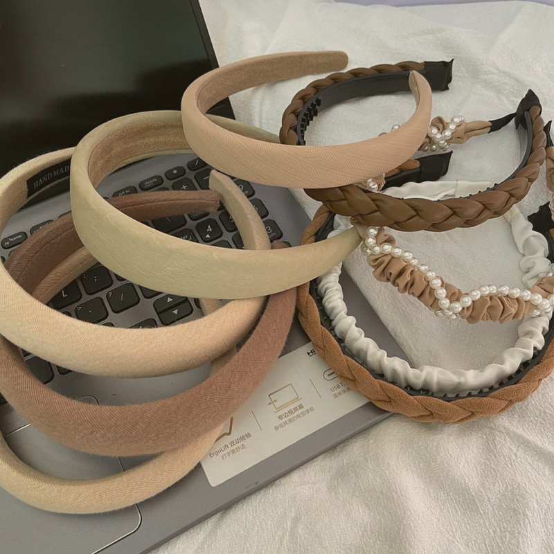 ミルクティーのカレー系のカチューシャのファッション的なスポンジのカチューシャの高い頭のトップのカチューシャの少女の麻の花の真珠のカチューシャの日韓の髪飾り|undefined
