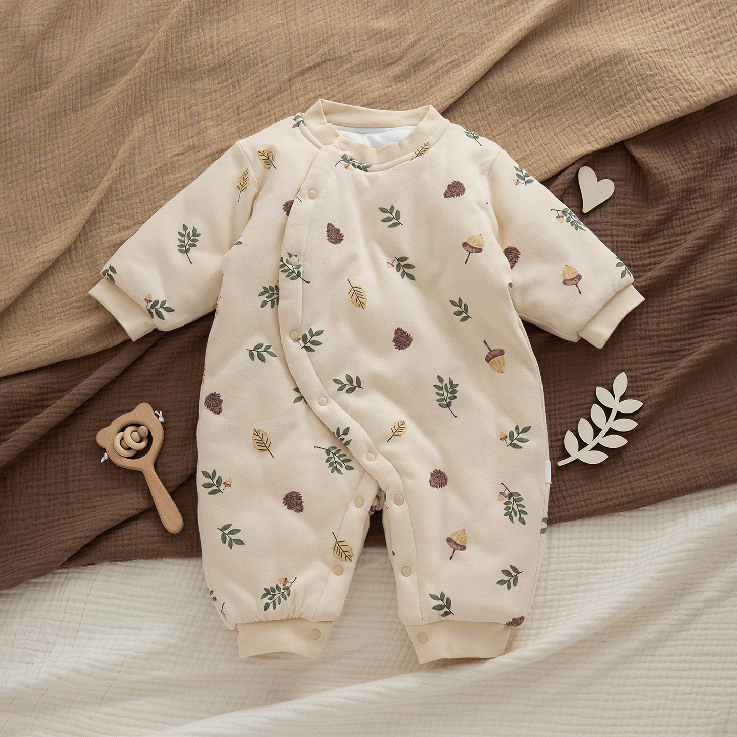 Estilo coreano nuevo Otoño e Invierno ins estilo bebé mono bebé mameluco caliente mameluco algodón engrosado algodón acolchado chaqueta al por mayor