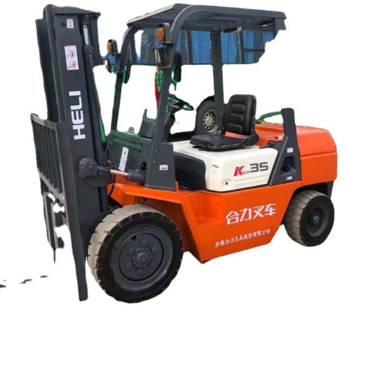 3 toneladas 5 toneladas diesel de dos tracciones de cuatro ruedas de manejo multifuncional de elevación de carga y descarga hidráulica de la misma fuerza de elevación diesel