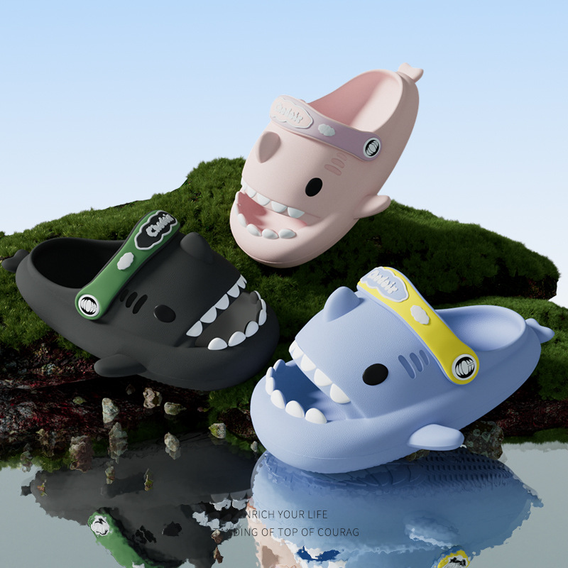 Cross-border foreign trade strap small shark children's slippers summer boys and girls children's EVA material baby hole shoes