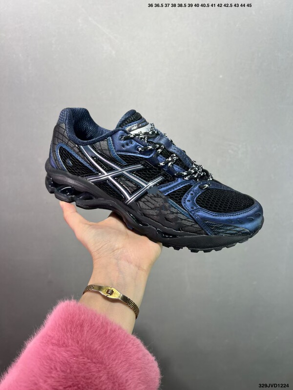 莆田純原Nimbus 10.1レトロな先駆者の流れは耐摩耗性の低いカジュアルなランニングシューズをつなぎ合わせている|undefined