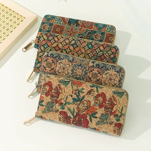 Long wallet, purse with zipper, short bag
