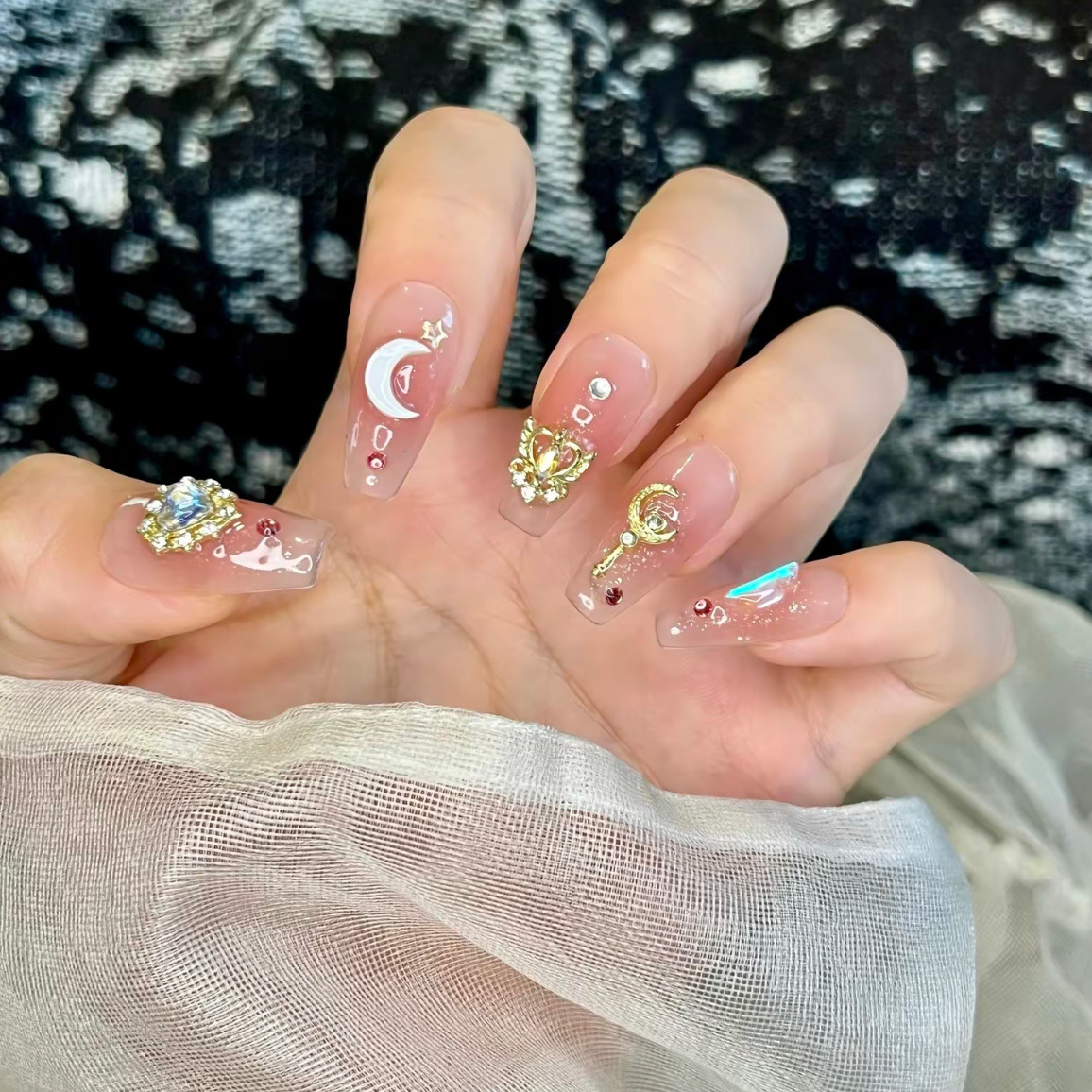 可爱清新水冰月手工穿戴甲轻奢小众显白美甲网红指甲贴片ins风