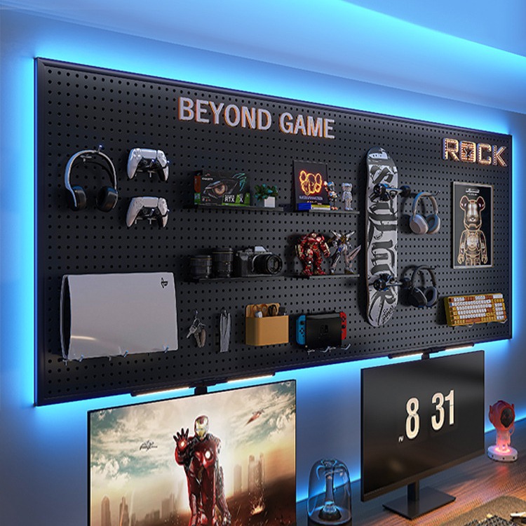 E-deportes Sala agujero tablero negro estante de la pared estudio superior escritorio de la computadora colgante de pared tablero de almacenamiento de hierro Decoración