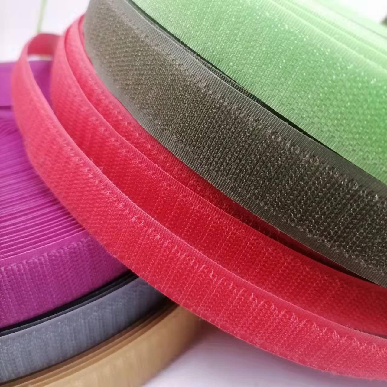 彩色尼龙背靠背魔术贴 双面魔术贴园林专用电线电缆粘扣带