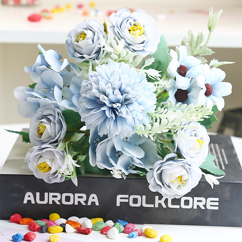 블루티와 장미의 조합