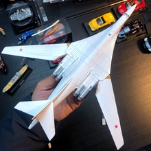 1：200比例合金飞机俄罗斯TU-160白天鹅战略轰炸机成品金属模型