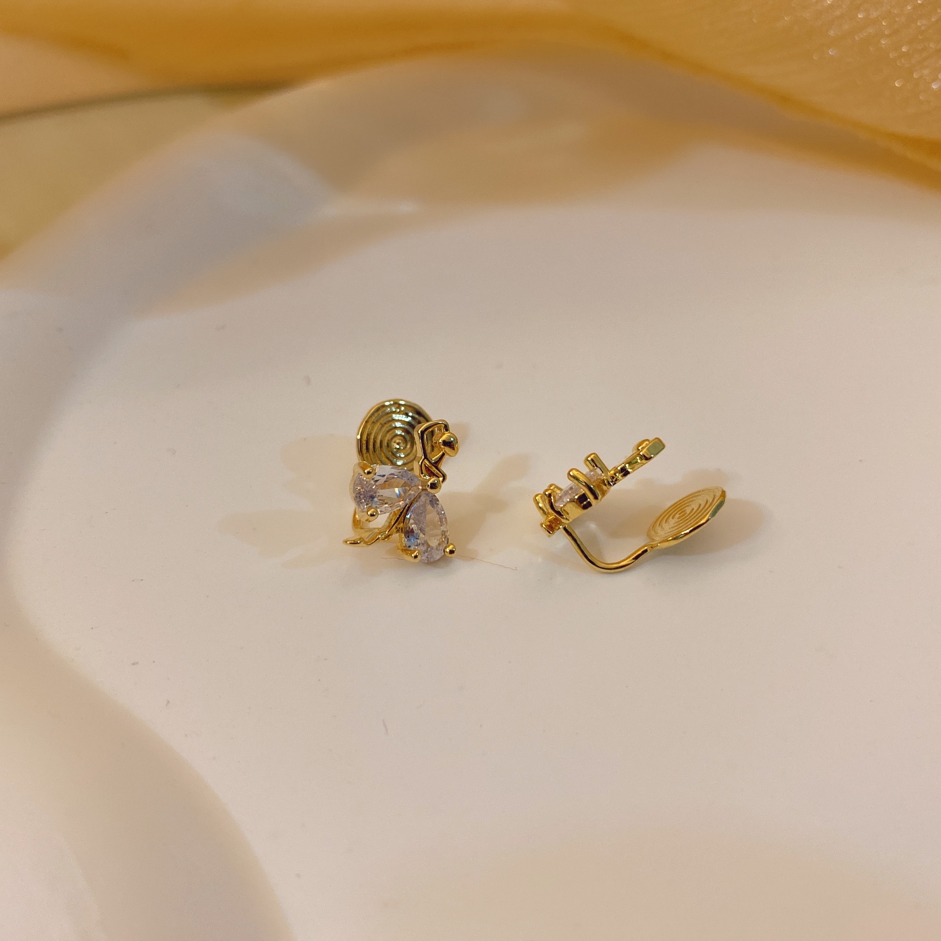 Ear Clip