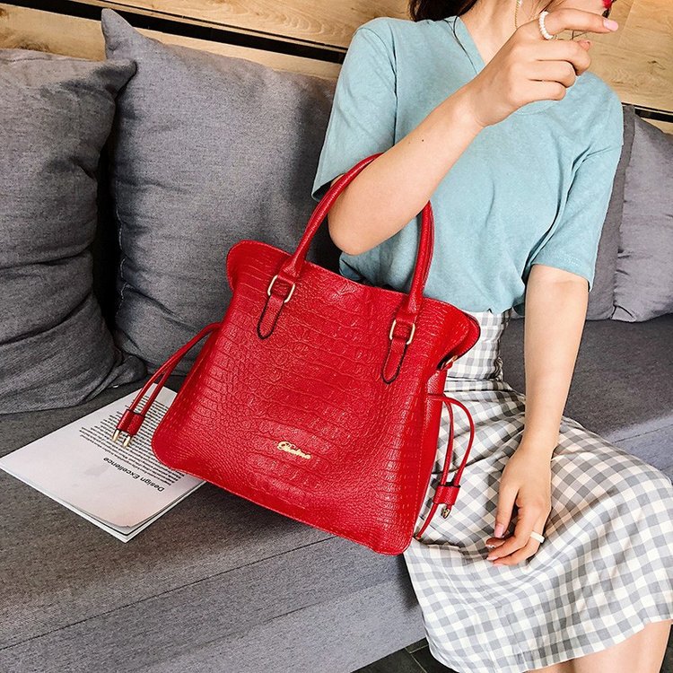 Bolso de mujer 2023 nuevo bolso de hombro bolsa portátil de gran capacidad bolso de hombro de gran capacidad hebilla magnética bolso libre