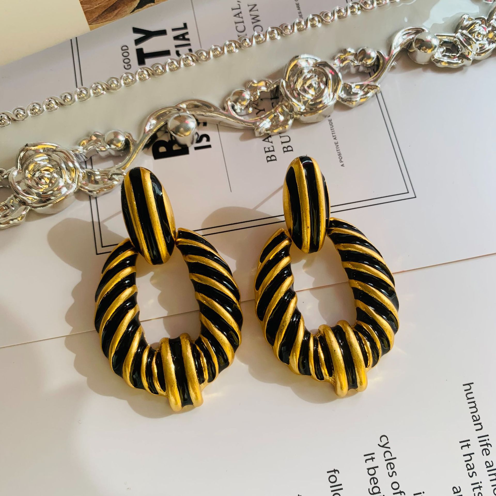 5e836c6e-3135-41e2-88da-7216b3