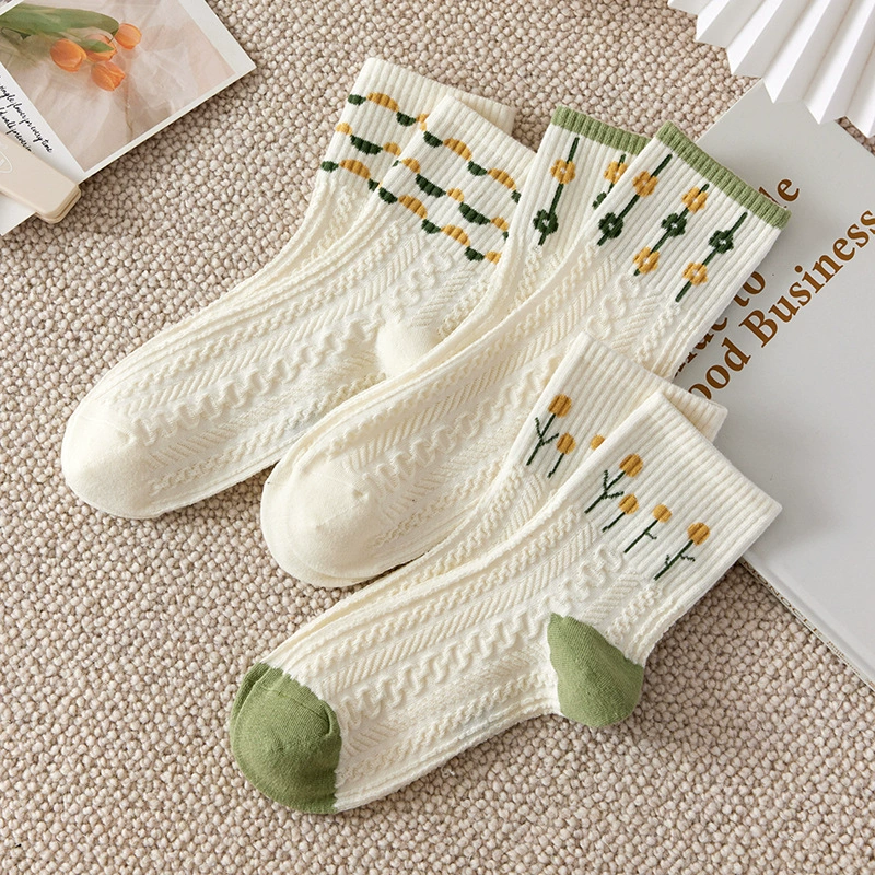 Brand cartoon cute summer knee socks for elementary school students, mid-length, Korean style, wholesale