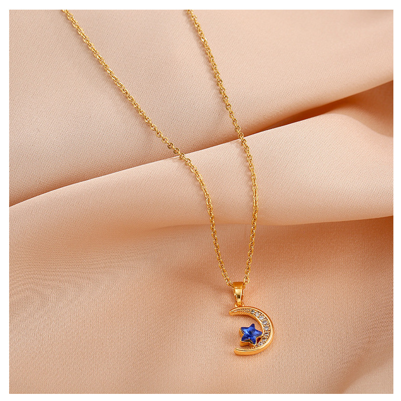 Star Moon Pendant Necklace With Zircon In Sterling Silver Finish_voghion.com
