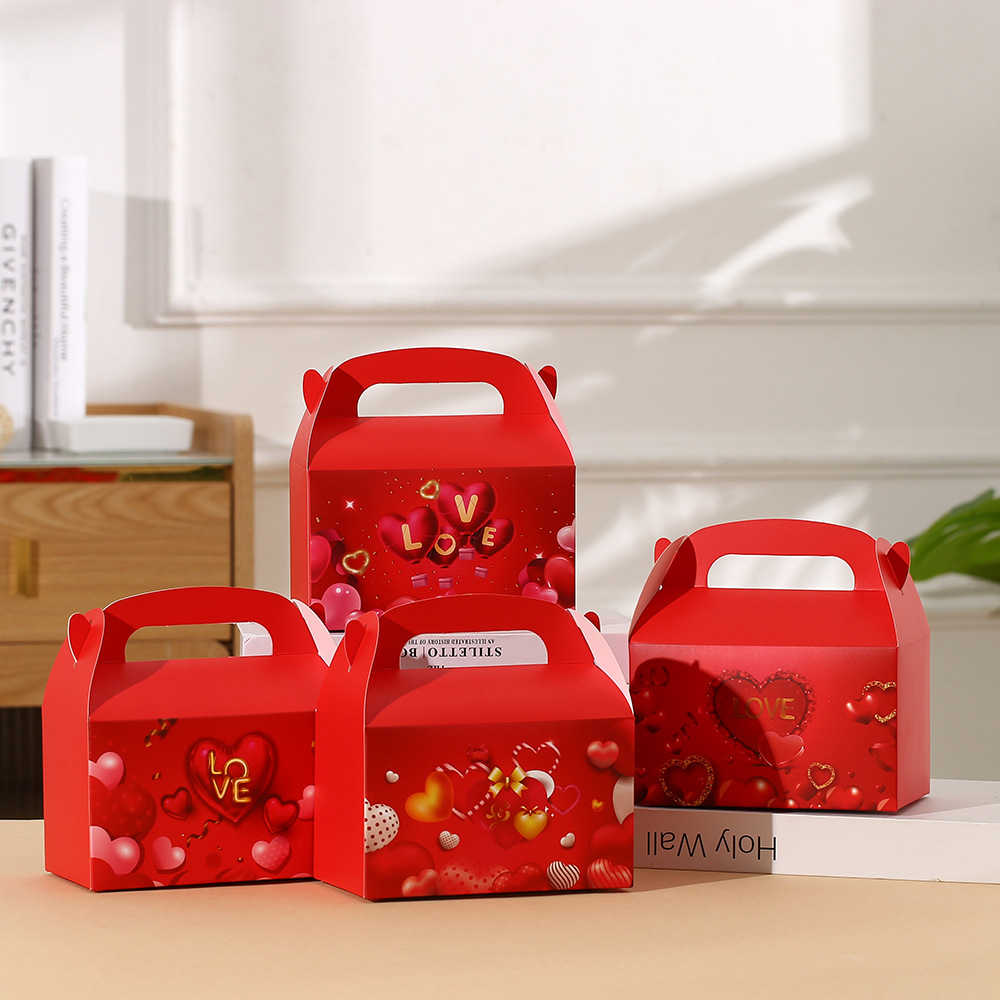 跨境礼品包装盒烘焙甜品打包盒爱心情人节巧克力盒创意手提纸盒