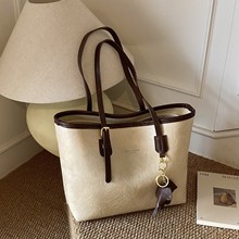 高级感复古大容量包包女2025新款时尚通勤包单肩包流行撞色托特包