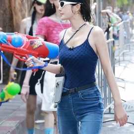 花儿与少年明星同款跨境韩版简约连体显瘦双肩性感露背温泉游泳衣